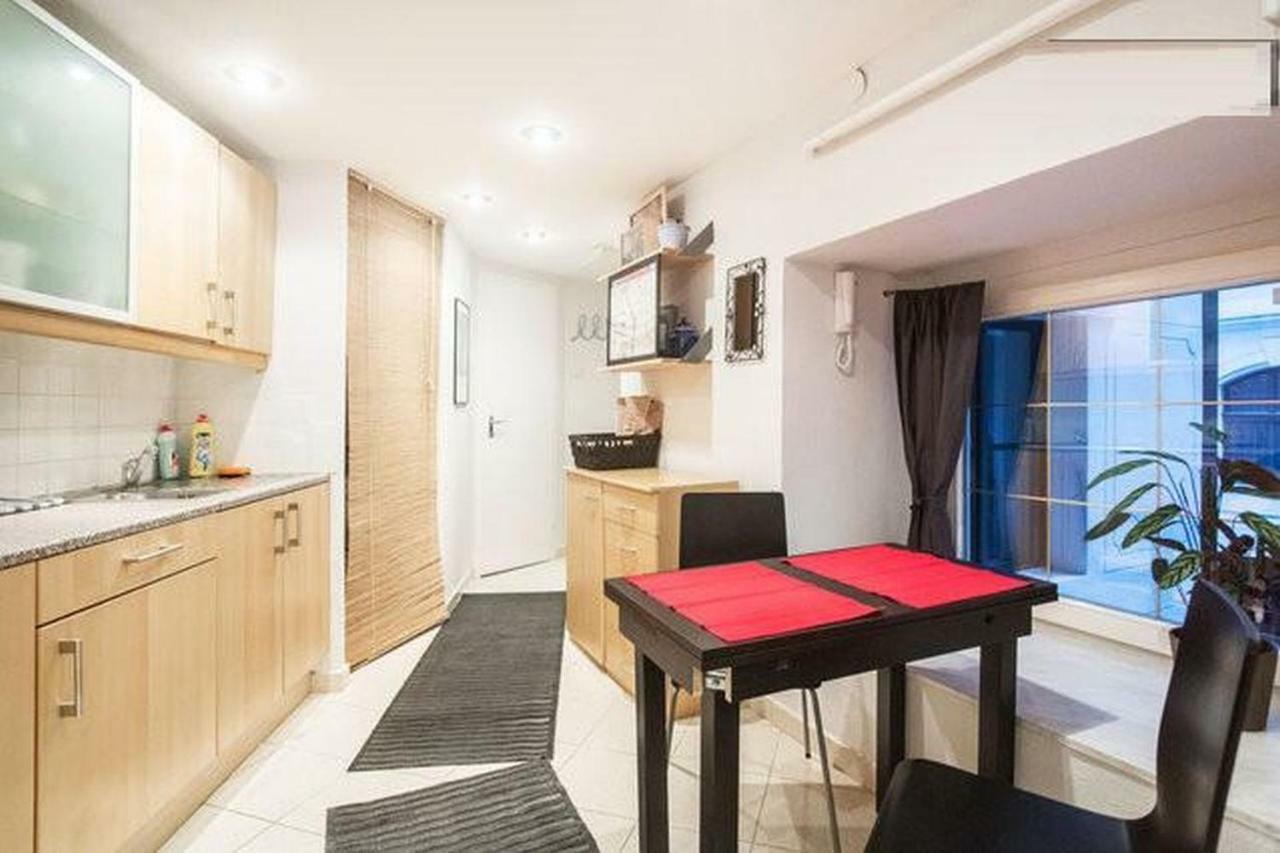 Romantic Hideaway Centertown Budapest Bagian luar foto